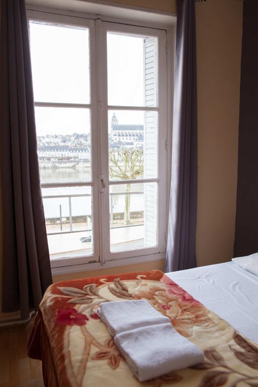 Le Pavillon Hotel Blois Bagian luar foto