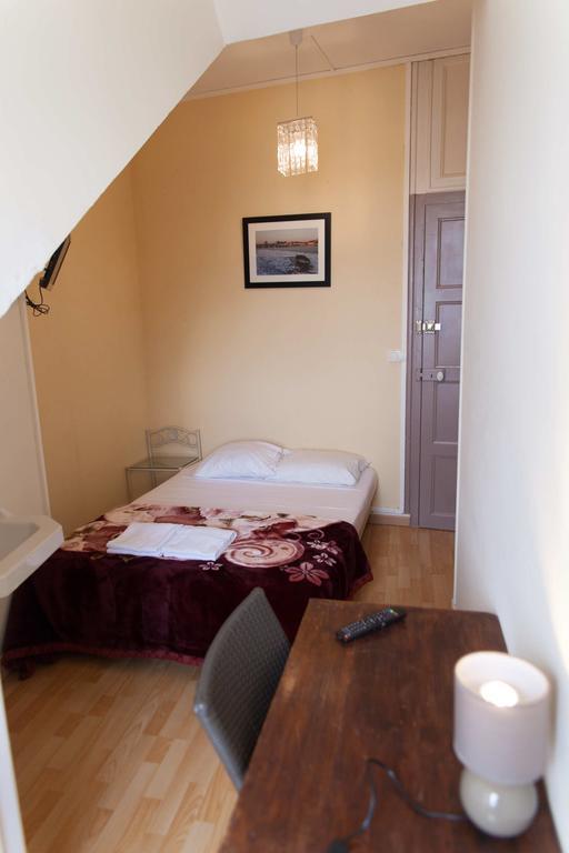 Le Pavillon Hotel Blois Bagian luar foto