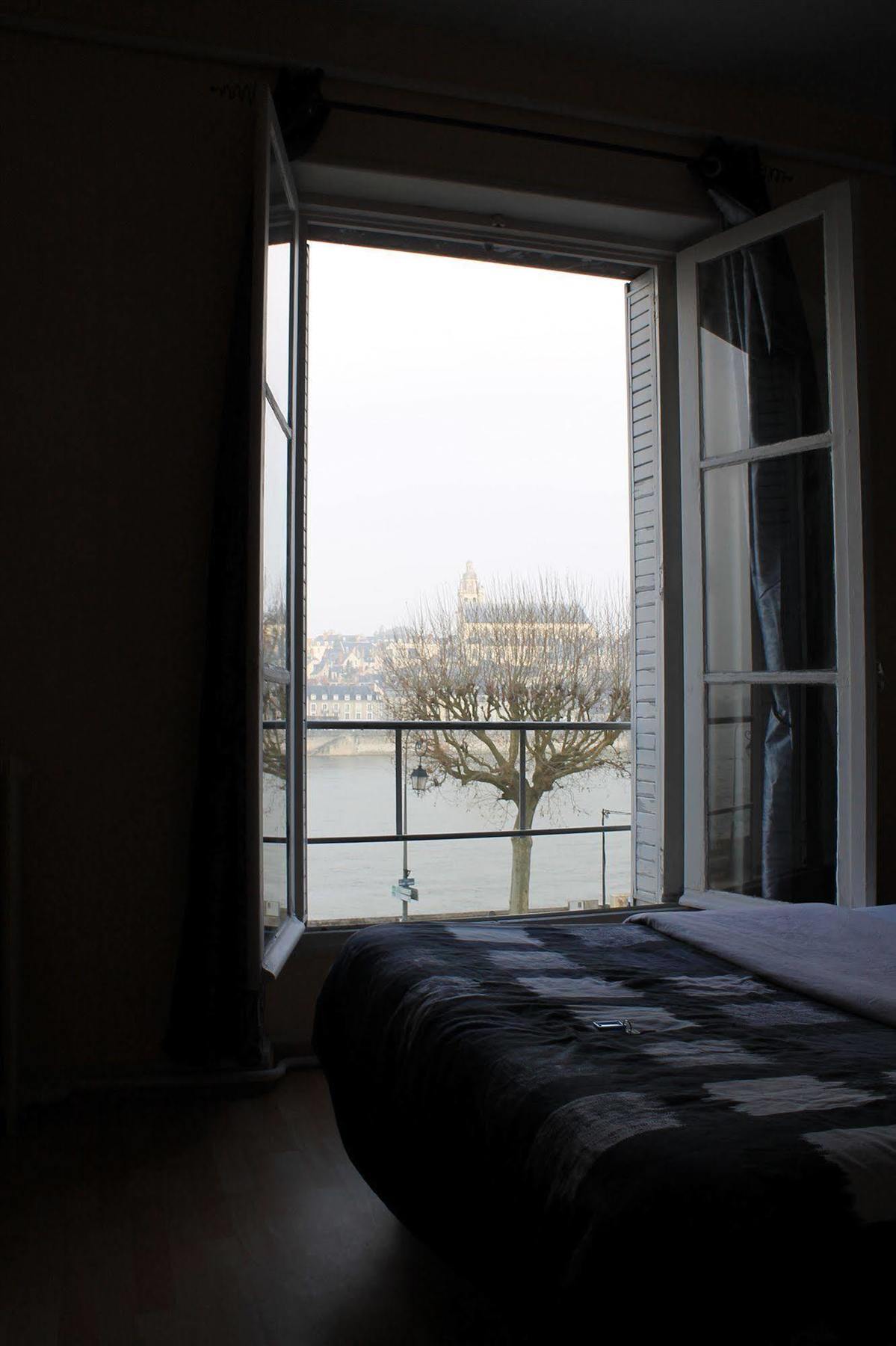 Le Pavillon Hotel Blois Bagian luar foto